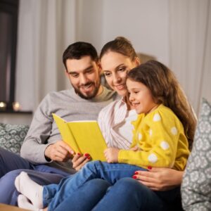 dad reading to child