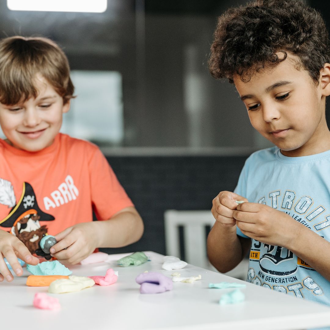 kids playing at daycare